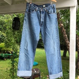 VINTAGE ORANGE TAB LEVI’S